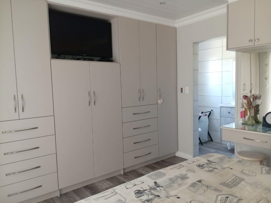 3 Bedroom Property for Sale in Tergniet Western Cape